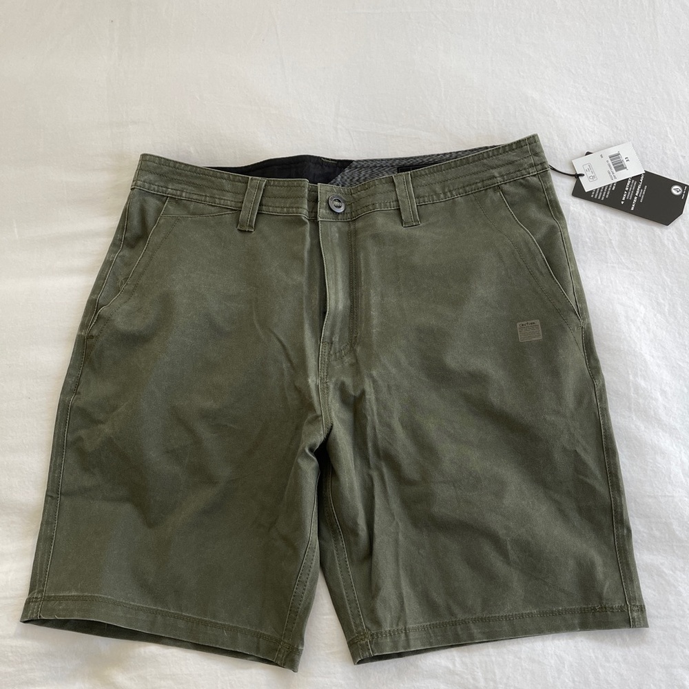 Volcom Surf & Turf 4 Way Stretch Mens Flat Front Chino Shorts Gray Green Size 33